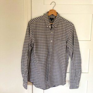J. Crew Long Sleeve Oxford Button Up- Medium